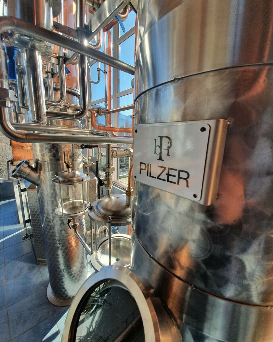 DISTILLERIA PILZER IN VALLE DI CEMBRA